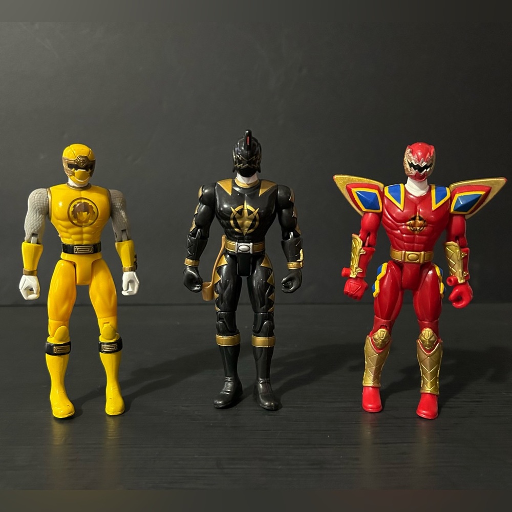 Vintage 2002-2003 Bandai Power Rangers, Dino Thunder x2, Ninja Storm x1